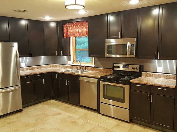 5th image of 21 Eavers Cir
