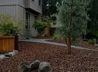 7887 Swartz Ave APT D, Sebastopol, CA 95472