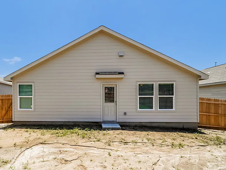 13937 Reservoir Dr — Photo 15
