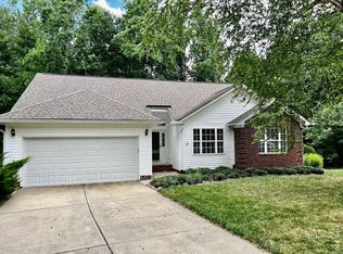 106 Springland Ct, Cary, NC 27519