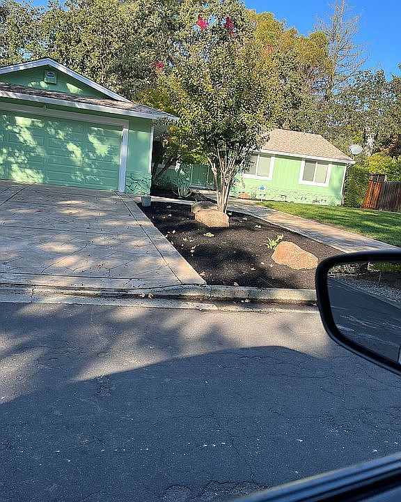 2nd image of 108 Mandala Ct
