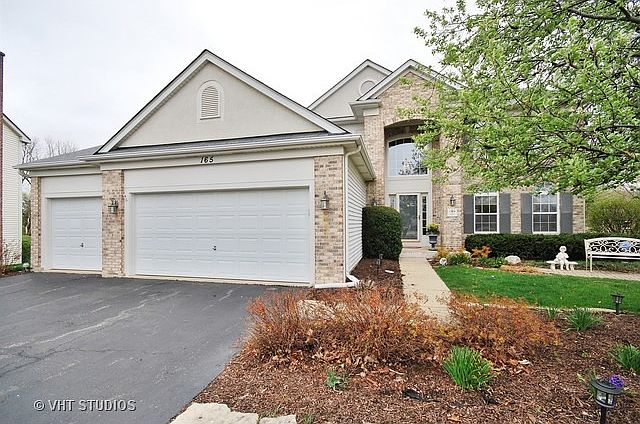 1st image of 165 Whispering Oaks Ct