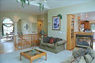 4th image of 2812 38th St SE