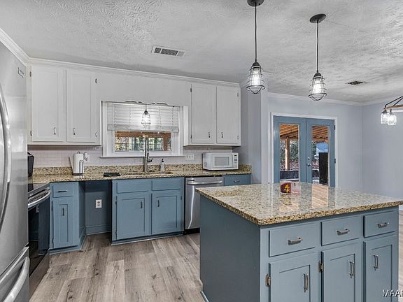 5th image of 415 Reid Cir