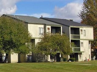 5410 Maple Park Dr, Flint, MI 48507