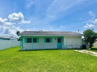 4110 Headsail Dr, New Port Richey, FL 34652