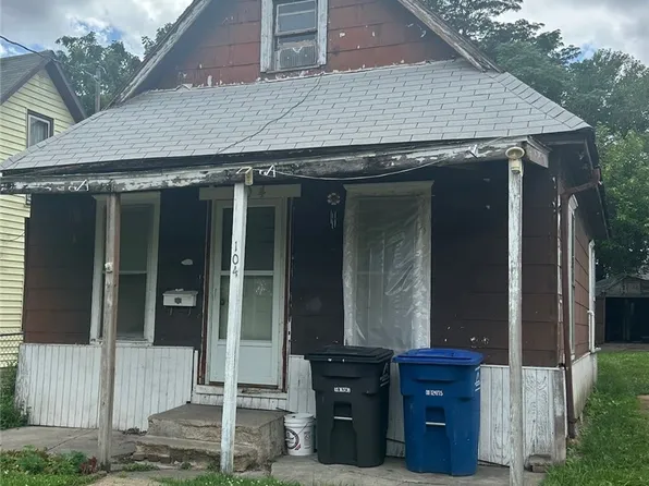 104 E 15th St, Des Moines, IA 50316