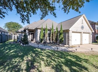 2427 Bay Hill Dr, Baytown, TX 77523