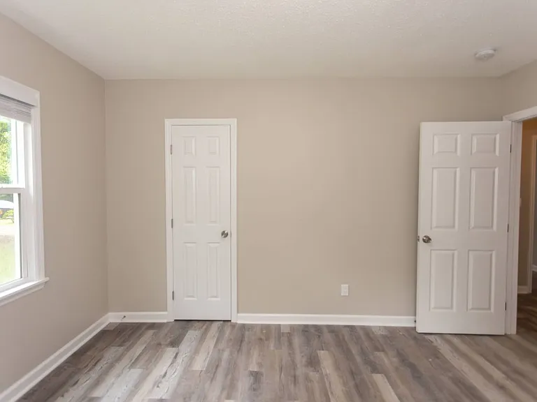 117 Carolina Ave — Photo 16