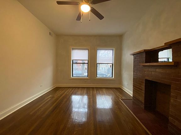 3rd image of 903 W Agatite Ave #907-1