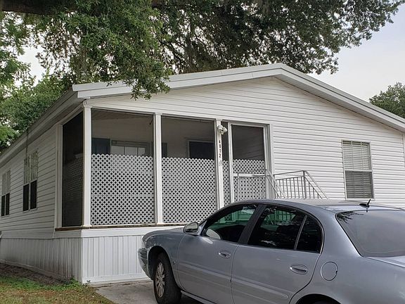 3rd image of 4012 Pindo Palm Ct