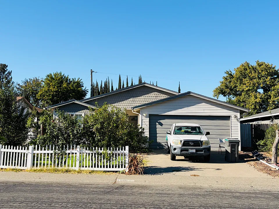 1116 Taber St