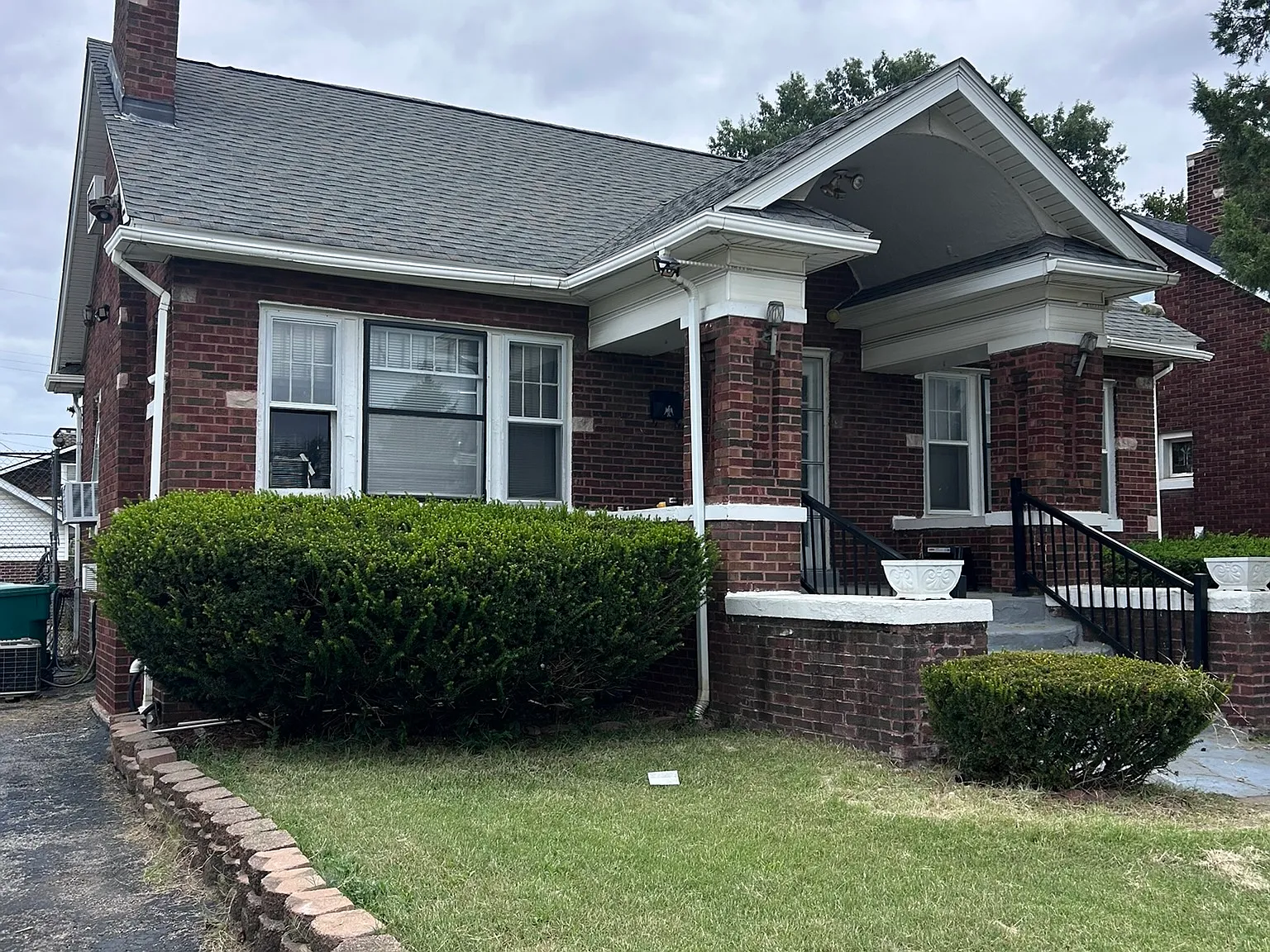 3 bed, 1200 sqft, $995 — Photo 4