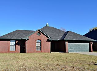 2005 W Lynn St, Duncan, OK 73533