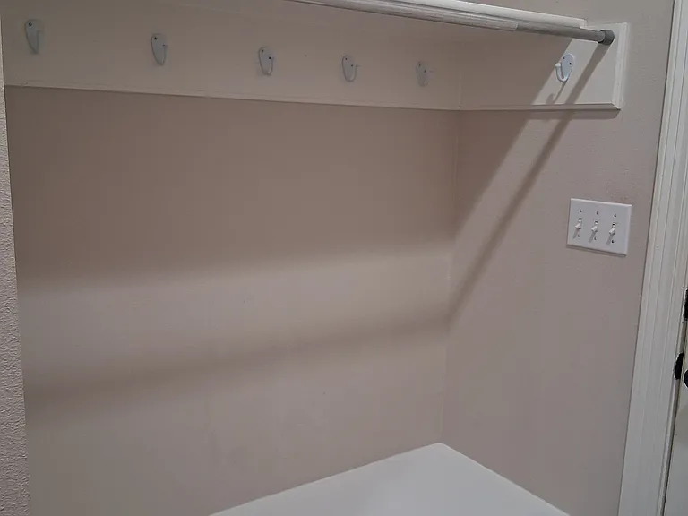 44 Emory Ct — Photo 29