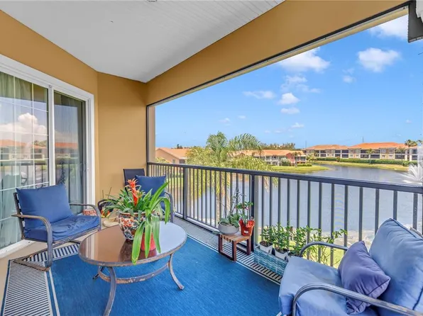 10 Franklin Ct S #63D, Saint Petersburg, FL 33711