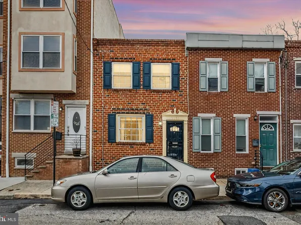 2153 Montrose St, Philadelphia, PA 19146