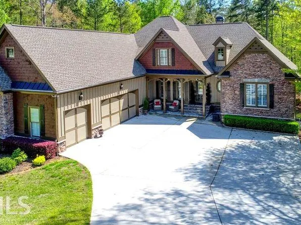 6532 Sunset Ct, Flowery Branch, GA 30542