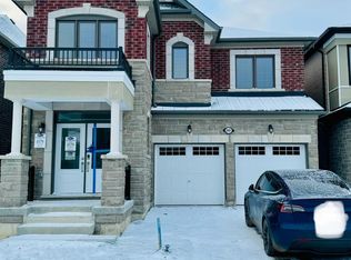 2881 Foxden Sq, Pickering, ON L1X 0J9