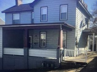 216 W 2nd St #2, Greensburg, PA 15601