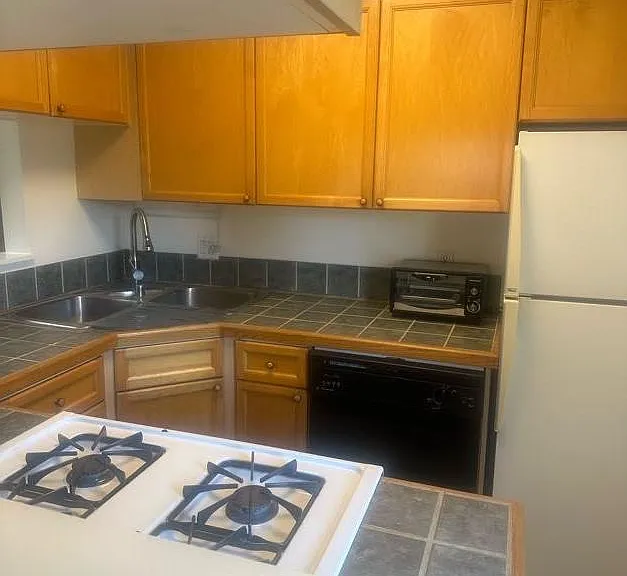 327 Hermosa Dr NE #327 — Photo 8