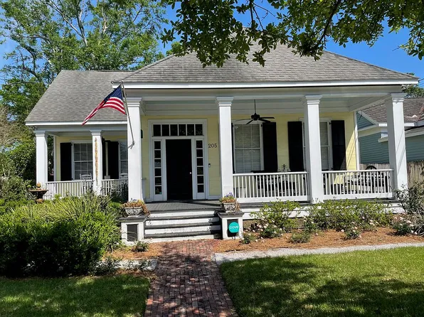205 Marine St, Mobile, AL 36604