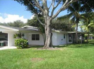 4317 Golfers Cir E, Palm Beach Gardens, FL 33410