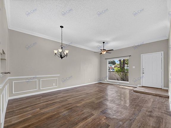 3rd image of 708 Baruna Cir