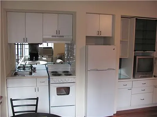 Sold by Tudor Realty | media 16