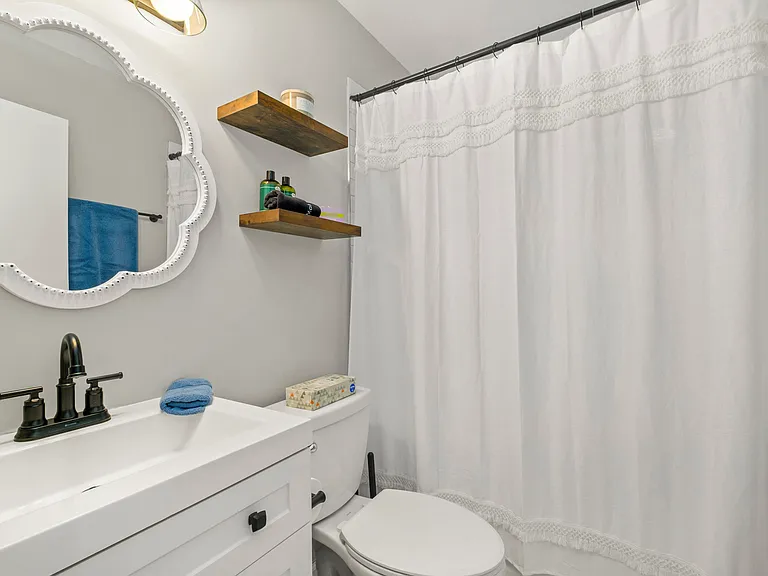 Willivee Dr — Photo 3
