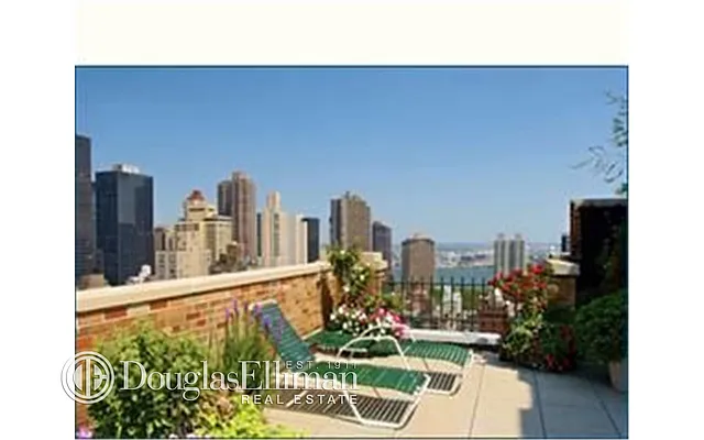 Rented by Douglas Elliman | media 13