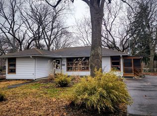 1102 Eastern Dr, Urbana, IL