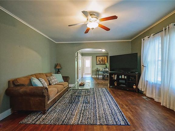 5th image of 5520 Anderson Dr