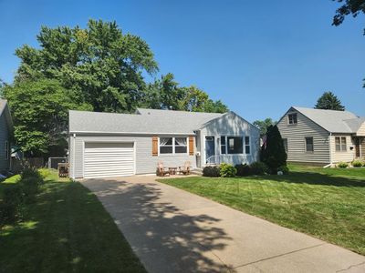 1820 W John St, Grand Island, NE, 68803