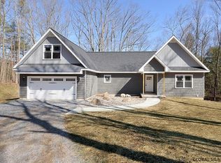 4539 Nys Route 9n, Porter Corners, NY 12859