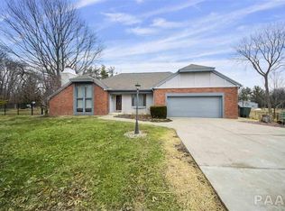 5625 W Club Rd, Dunlap, IL 61525