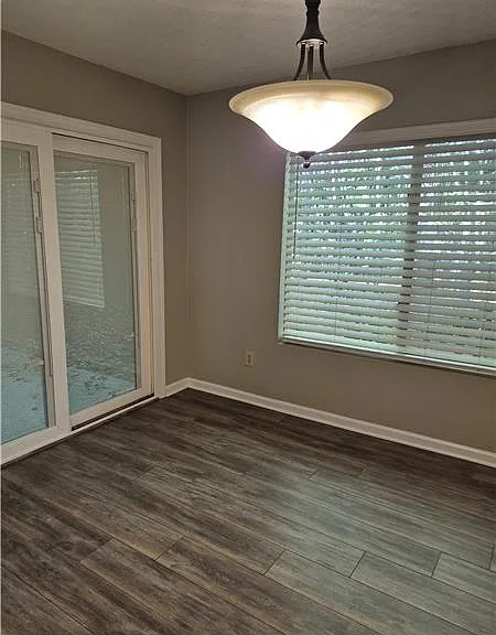 37 Rumson Ct SE — Photo 12