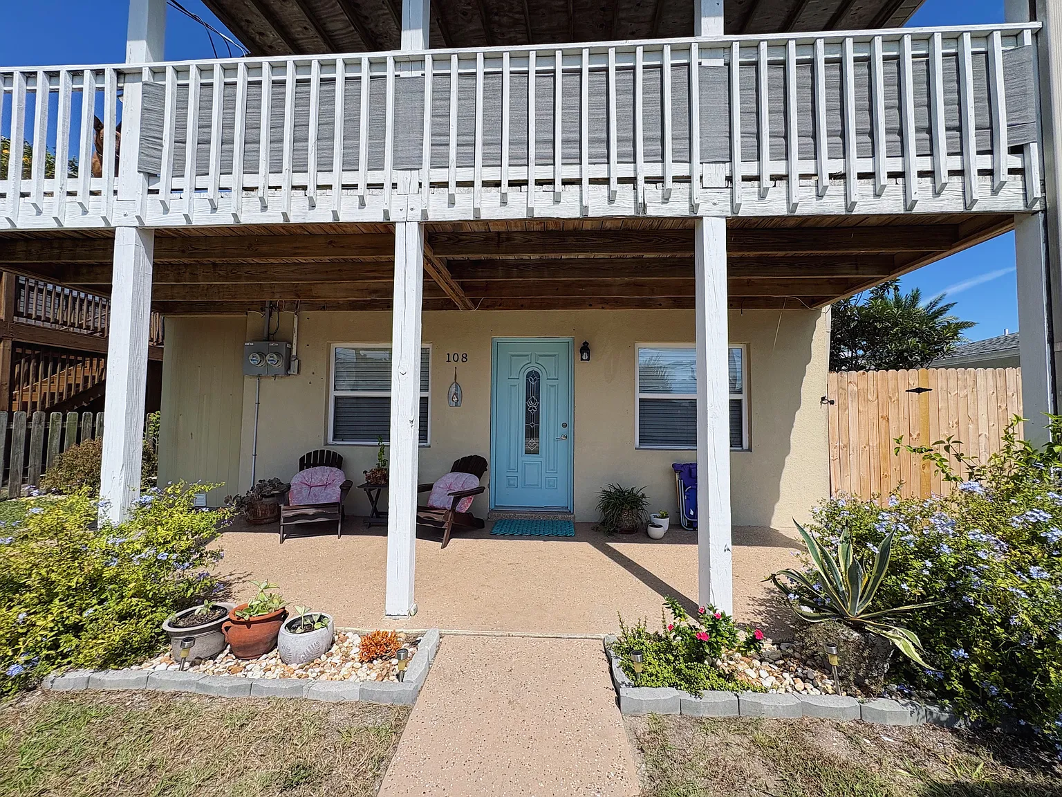2 bed, 900 sqft, $2,400 — Photo 4
