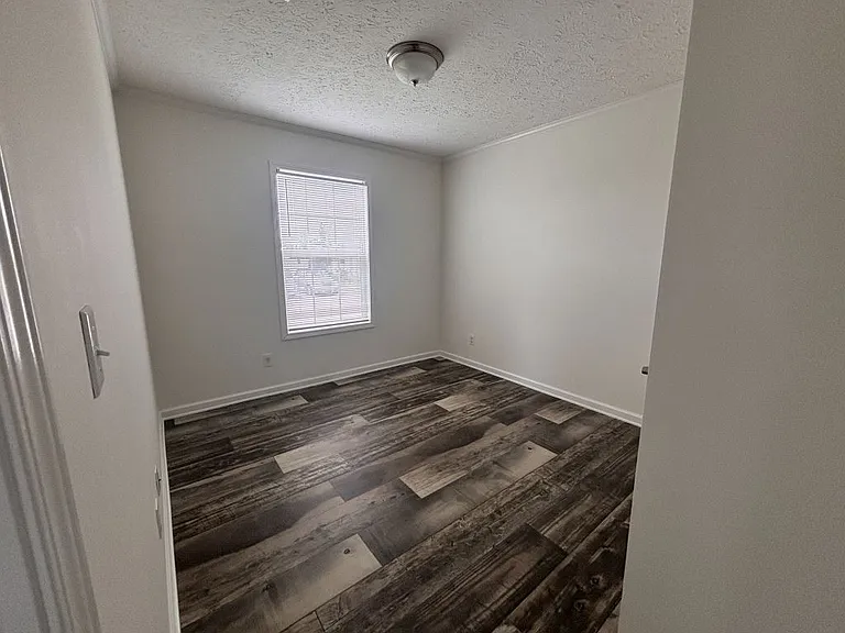 459 Emden St #459 — Photo 11