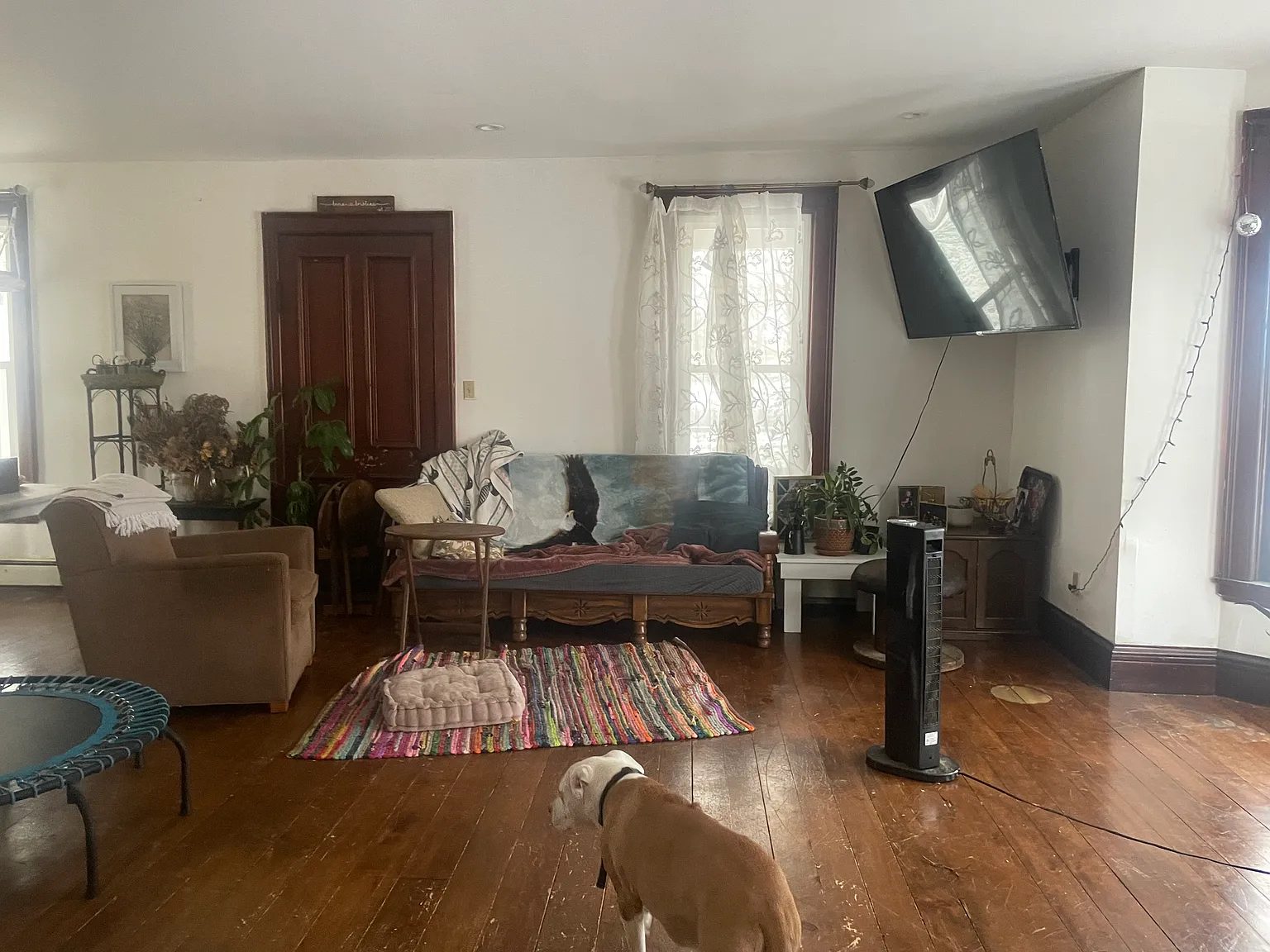 3 bed, 2072 sqft, $2,500 — Photo 4