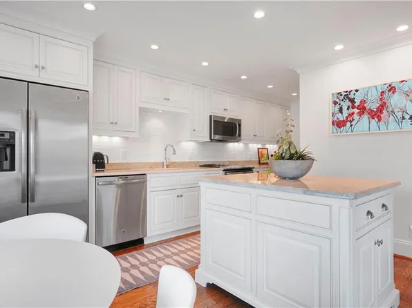 700 Oriole Dr APT 515, Virginia Beach, VA 23451