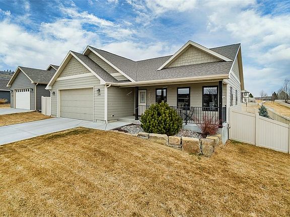 2nd image of 6745 Cove Creek Dr
