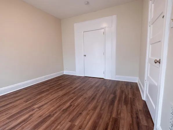 6 Apollo Street image 25 of 38