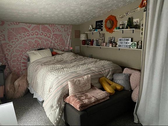 5th image of 2319 Chickasaw St #1
