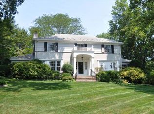 6 Cleveland Rd, Summit, NJ 07901