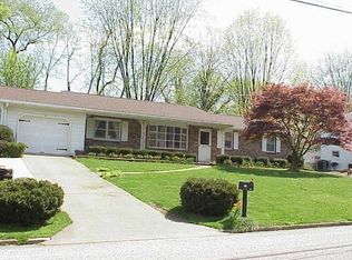 1201 Mallard Rd, Camp Hill, PA 17011