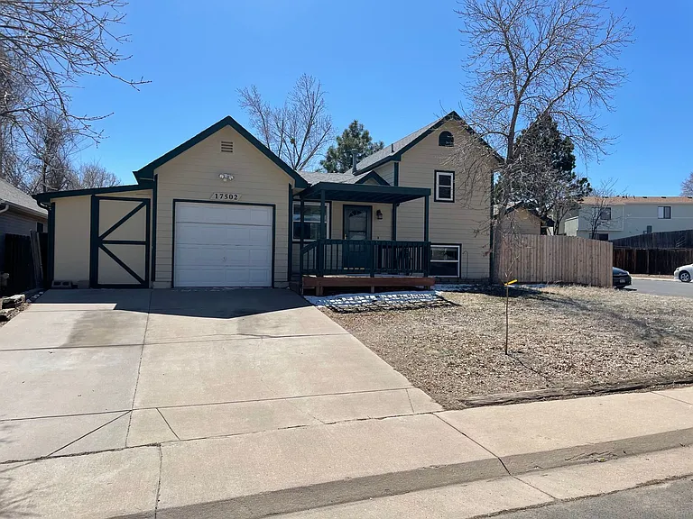17502 E Whitaker Dr — Photo 2