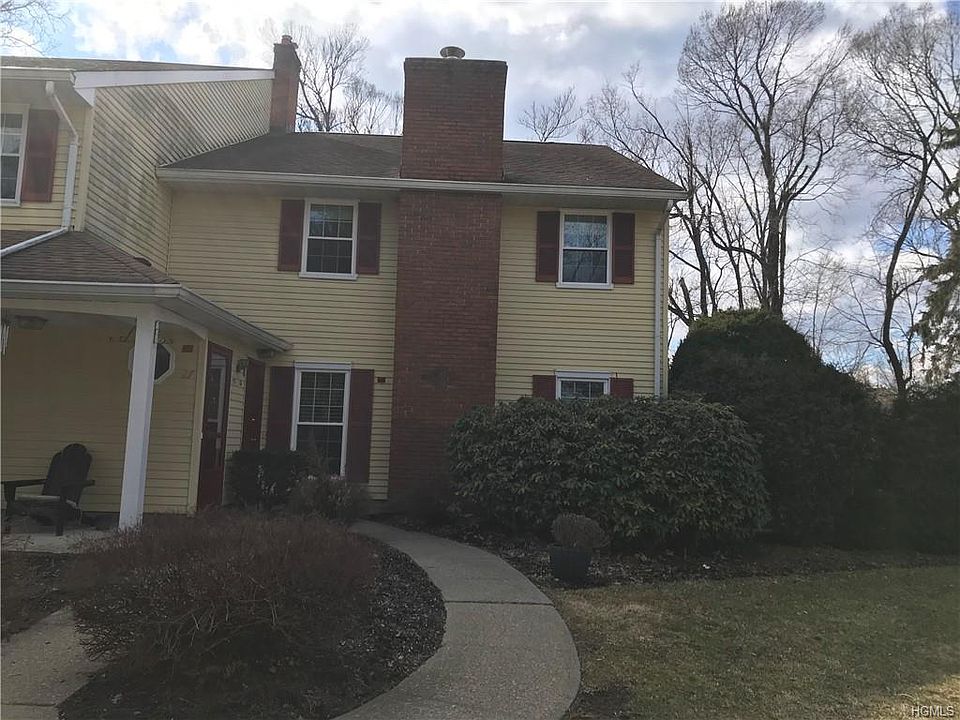 1st image of 33 Homestead Village Dr