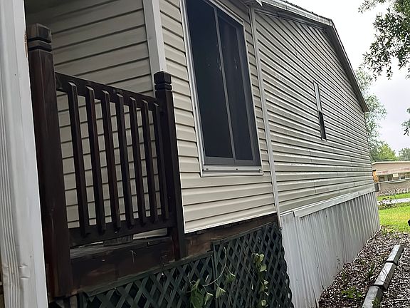 2nd image of 5121 Ponce De Leon Rd