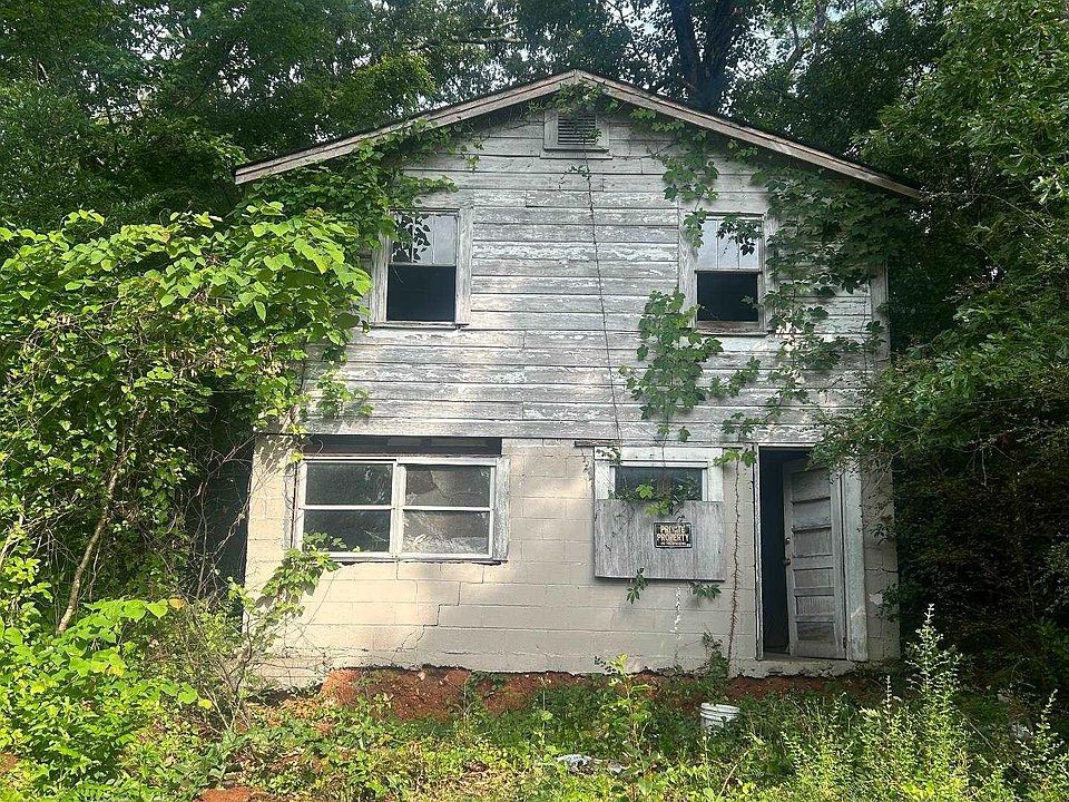 1st image of 116 Roebuck Dr